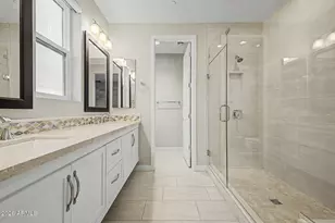 9001 E San Victor Dr, Scottsdale, AZ 85258 - Photo 21