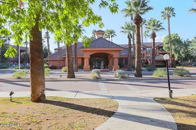 14950 W Mountain View Boulevard #6107, Surprise, AZ 85374 - Photo 1