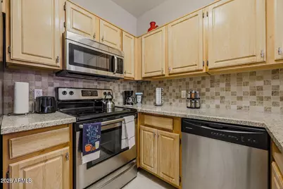 14950 W Mountain View Boulevard #6107, Surprise, AZ 85374 - Photo 9