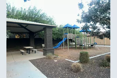 16344 W Moreland Street, Goodyear, AZ 85338 - Photo 7