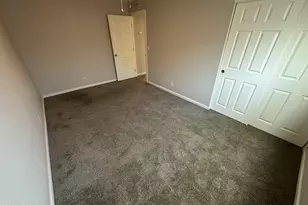 943 E Manhatton Dr, Tempe, AZ 85282 - Photo 17