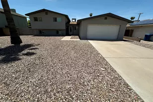 943 E Manhatton Dr, Tempe, AZ 85282 - Photo 1
