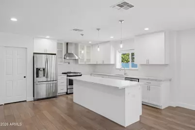 5140 E Osborn Road, Phoenix, AZ 85018 - Photo 11