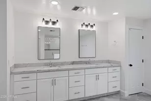 5140 E Osborn Rd, Phoenix, AZ 85018 - Photo 17