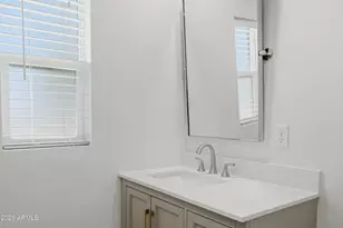 5140 E Osborn Rd, Phoenix, AZ 85018 - Photo 29
