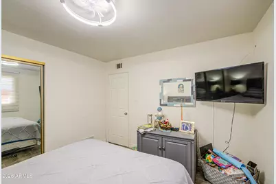 7016 S 5th Avenue, Phoenix, AZ 85041 - Photo 25