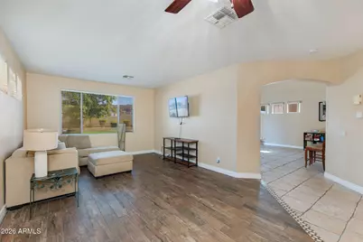 6774 W Rowel Road, Peoria, AZ 85383 - Photo 9