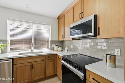 8922 W Lockland Court, Peoria, AZ 85382 - Photo 11