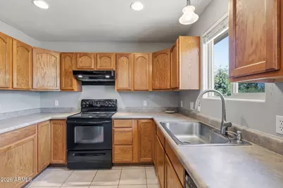 5147 S La Donna Lane, Sierra Vista, AZ 85650 - Photo 5