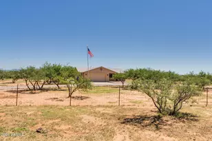 5147 S La Donna Ln, Sierra Vista, AZ 85650 - Photo 11