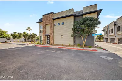 149 E Lexington Avenue, Gilbert, AZ 85234 - Photo 5