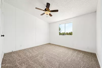 22324 W Sunshine Drive, Wittmann, AZ 85361 - Photo 29