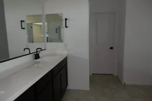 16791 W Canterbury Dr, Surprise, AZ 85388 - Photo 11