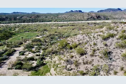 41X45 N 276th Avenue #4&5, Morristown, AZ 85342 - Photo 23