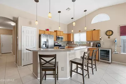 14586 W Crocus Drive, Surprise, AZ 85379 - Photo 5