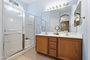 14586 W Crocus Dr, Surprise, AZ 85379 - Photo 13