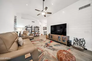 19614 N Bellwood Dr, Sun City West, AZ 85375 - Photo 15