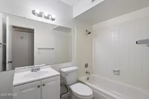 5520 N 77th Pl, Scottsdale, AZ 85250 - Photo 19