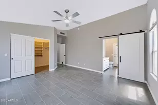 2243 E Robin Ln, Phoenix, AZ 85024 - Photo 27