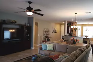 208 E Caribbean Dr, Casa Grande, AZ 85122 - Photo 9