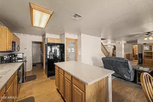10520 W Jessie Ln, Peoria, AZ 85383 - Photo 15