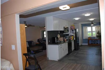 10428 W Meade Drive, Sun City, AZ 85351 - Photo 13