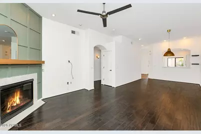 4533 N 22nd Street #203, Phoenix, AZ 85016 - Photo 3