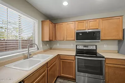 16025 N 168th Avenue, Surprise, AZ 85388 - Photo 9