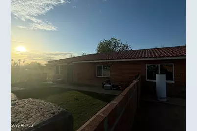 20 N Santa Barbara Drive, Mesa, AZ 85201 - Photo 11