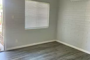 2402 N 24th St, Phoenix, AZ 85008 - Photo 5