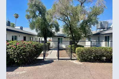 2402 N 24th Street #Apt 1, Phoenix, AZ 85008 - Photo 1