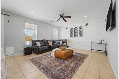10323 E Hawk Avenue, Mesa, AZ 85212 - Photo 5