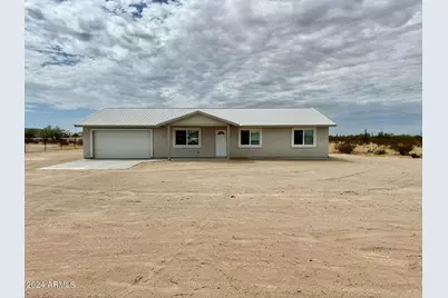 20661 E Leavitt Lane, Florence, AZ 85132 - Photo 1