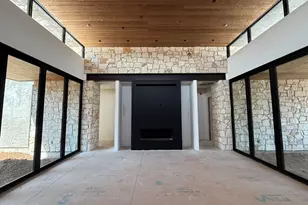 8528 E Clydesdale Trail, Scottsdale, AZ 85258 - Photo 7