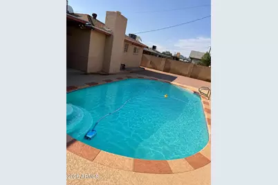1711 N 33rd Place, Phoenix, AZ 85008 - Photo 1