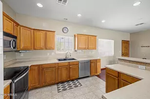10644 E American Pride Dr, San Tan Valley, AZ 85143 - Photo 13