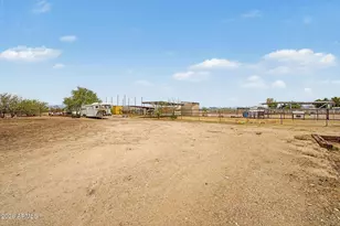 10644 E American Pride Dr, San Tan Valley, AZ 85143 - Photo 39