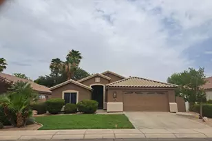 320 W Cardinal Way, Chandler, AZ 85286 - Photo 1