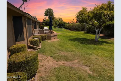 13047 W Peach Blossom Drive, Sun City West, AZ 85375 - Photo 29
