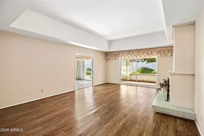 13827 N Medinan Drive, Phoenix, AZ 85022 - Photo 7