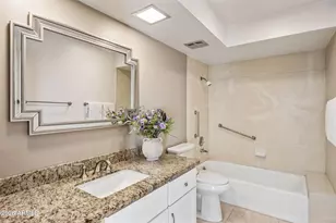 13827 N Medinan Dr, Phoenix, AZ 85022 - Photo 25