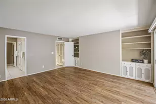 13827 N Medinan Dr, Phoenix, AZ 85022 - Photo 15