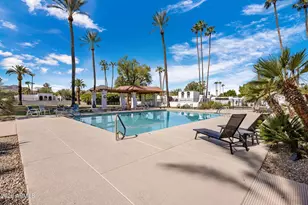 13827 N Medinan Dr, Phoenix, AZ 85022 - Photo 33