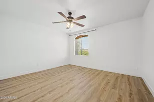 5939 E Phelps Rd, Scottsdale, AZ 85254 - Photo 25
