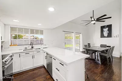 12615 N 49th Avenue, Glendale, AZ 85304 - Photo 15