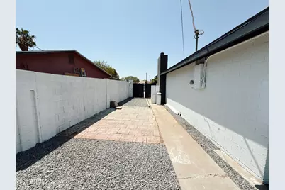 4424 W Flower Street, Phoenix, AZ 85031 - Photo 35