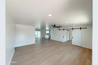4424 W Flower Street, Phoenix, AZ 85031 - Photo 5