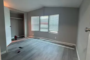 8601 N 71st Ave, Glendale, AZ 85301 - Photo 9