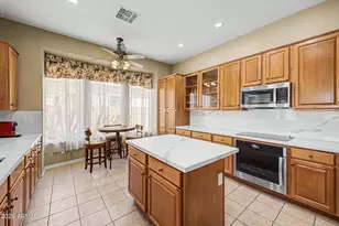 7046 W Rose Garden Ln, Glendale, AZ 85308 - Photo 7