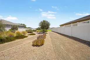 6325 S 24th Pl, Phoenix, AZ 85042 - Photo 45